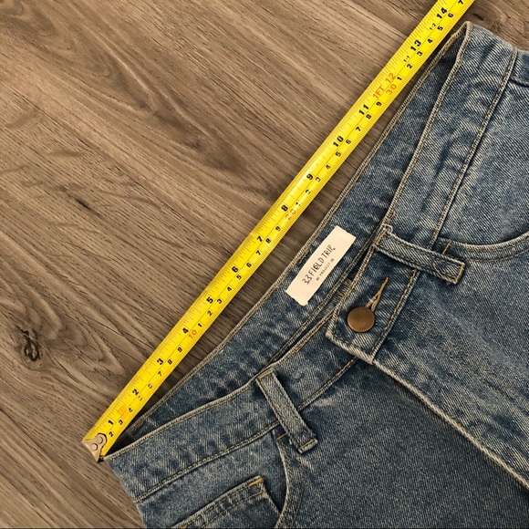 3.3 Field Trip (Korean) high waist denim shorts - Picture 5 of 5